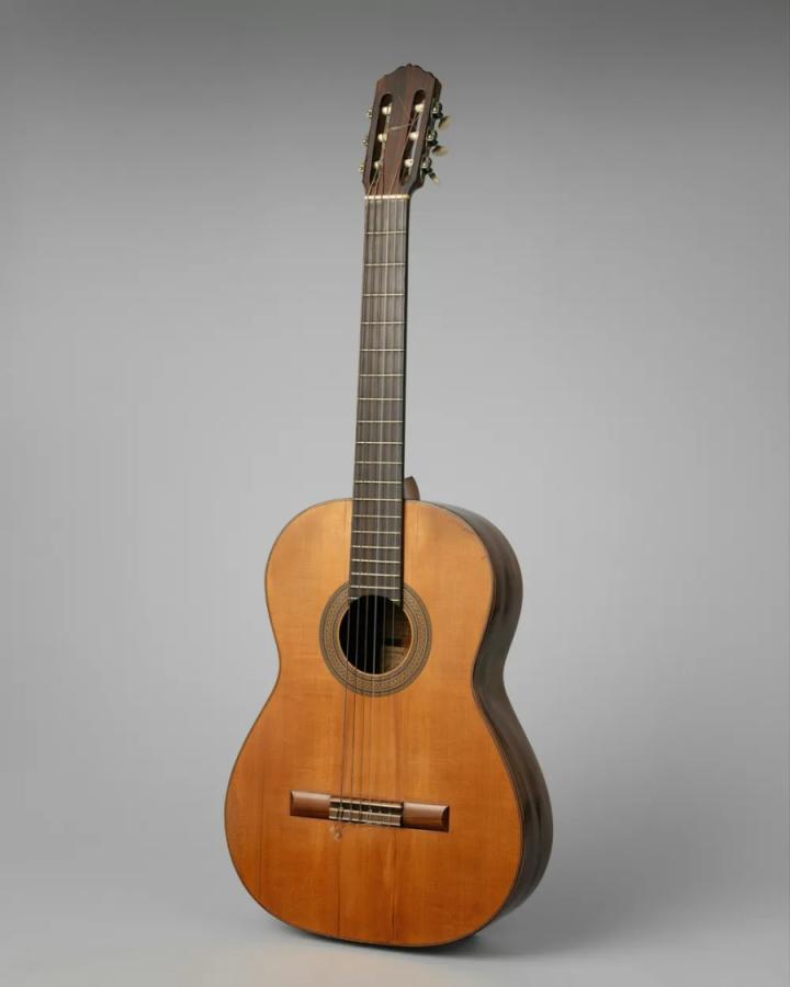 Plaza Classical Guitar